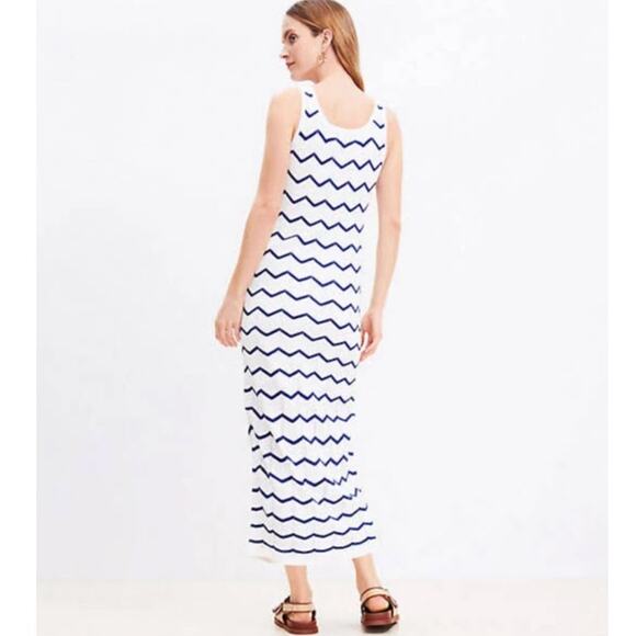 LOFT Chevron Open Stitch Pointelle Knit Sleeveless Maxi Dress White Navy Size M - Picture 2 of 9